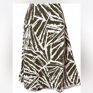 Liz Claiborne Olive and White Abstract Skirt